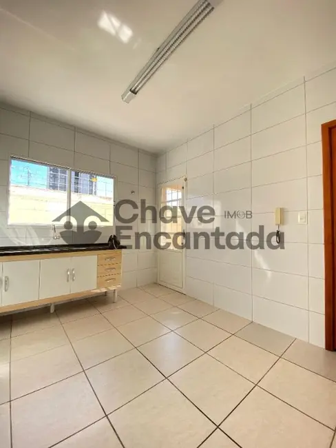 Casa com 3 quartos à venda, 97m2 em Vila Roberto, Birigui - SP - imagem 8 Foto 8 de Casa com 3 quartos à venda, 97m2 em Vila Roberto, Birigui - SP