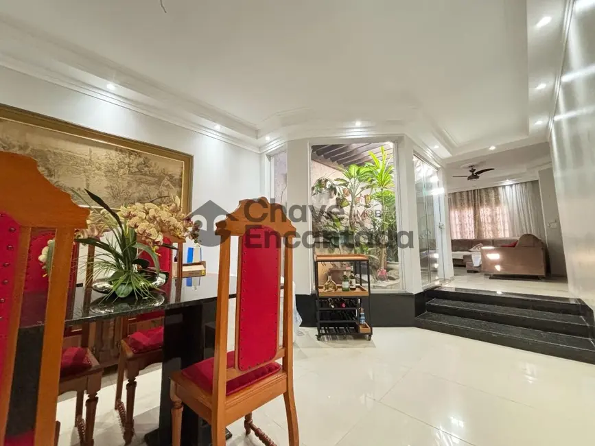 Casa com 3 quartos à venda, 247m2 em Recanto Verde, Birigui - SP - imagem 4 Foto 4 de Casa com 3 quartos à venda, 247m2 em Recanto Verde, Birigui - SP