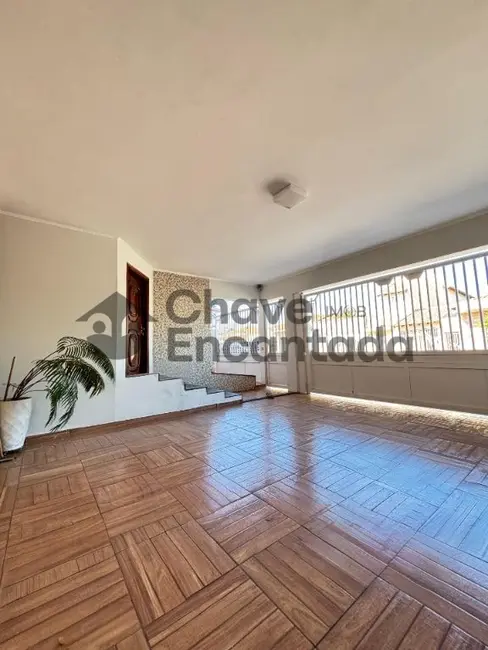 Casa com 3 quartos à venda, 247m2 em Recanto Verde, Birigui - SP - imagem 2 Foto 2 de Casa com 3 quartos à venda, 247m2 em Recanto Verde, Birigui - SP