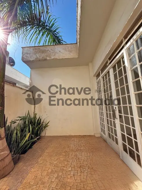 Foto 15 de Casa à venda, 270m2 em Centro, Birigui - SP
