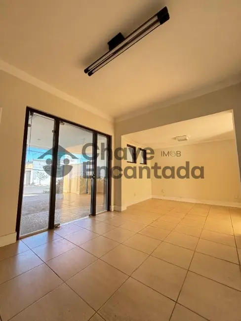 Casa à venda, 270m2 em Centro, Birigui - SP - imagem 8 Foto 8 de Casa à venda, 270m2 em Centro, Birigui - SP