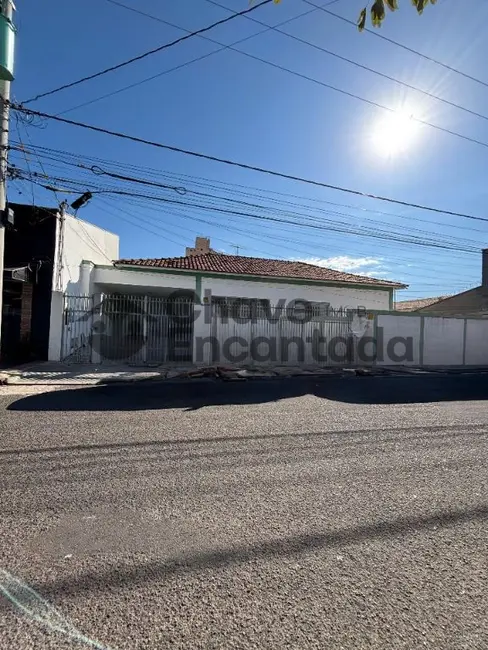 Foto 2 de Casa à venda, 150m2 em Centro, Birigui - SP