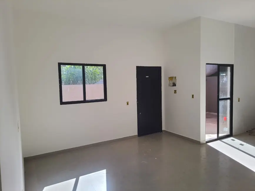 Foto 8 de Casa com 2 quartos à venda, 174m2 em Nova Cerejeira, Atibaia - SP