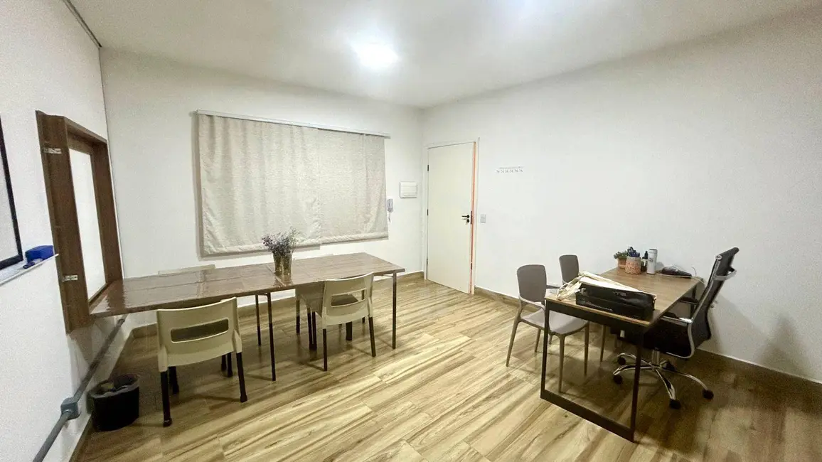 Foto 5 de Sala Comercial para alugar, 16m2 em Vila Thais, Atibaia - SP