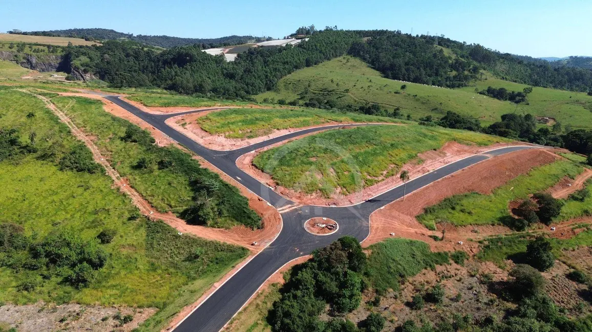 Foto 1 de Terreno / Lote à venda, 360m2 em Tanque, Atibaia - SP