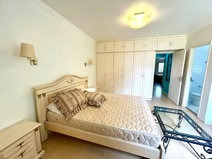 Foto 8 de Casa com 5 quartos à venda, 1000m2 em Vila Esperia ou Giglio, Atibaia - SP