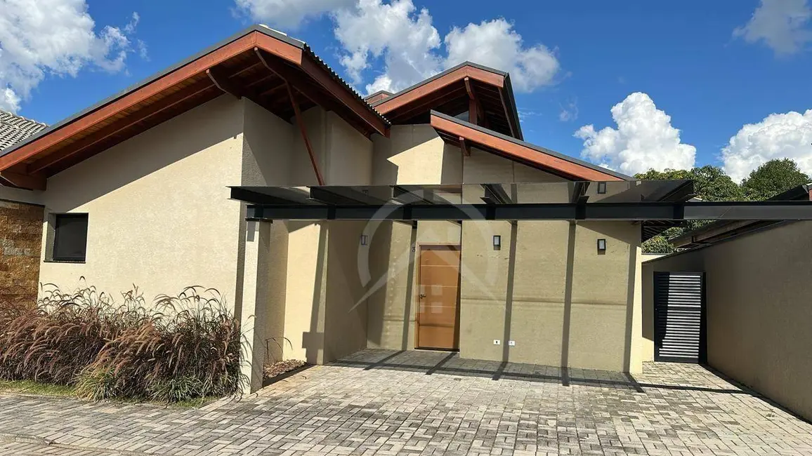 Casa de Condomínio com 3 quartos para alugar, 290m2 em Jardim dos Pinheiros, Atibaia - SP - imagem 1 Foto 1 de Casa de Condomínio com 3 quartos para alugar, 290m2 em Jardim dos Pinheiros, Atibaia - SP