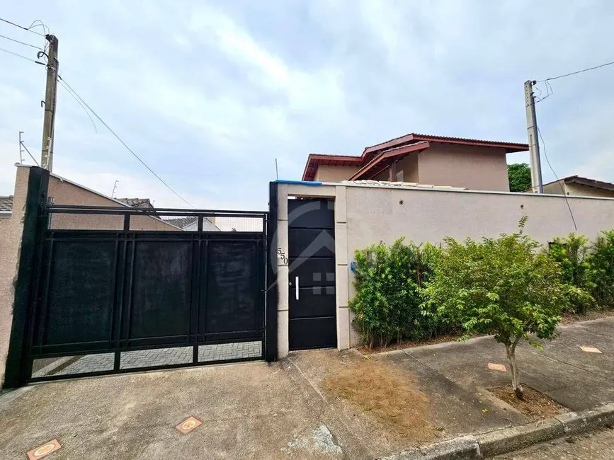 Foto 1 de Sobrado com 3 quartos à venda e para alugar, 410m2 em Loteamento Loanda, Atibaia - SP