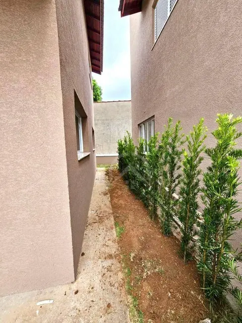 Foto 5 de Sobrado com 3 quartos à venda e para alugar, 410m2 em Loteamento Loanda, Atibaia - SP