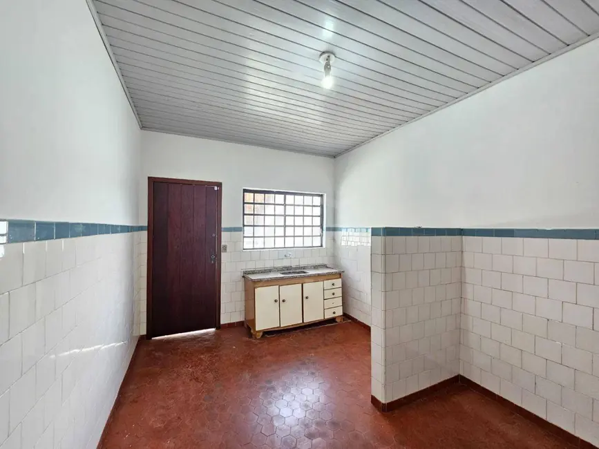 Foto 9 de Casa com 1 quarto à venda e para alugar, 190m2 em Centro, Atibaia - SP