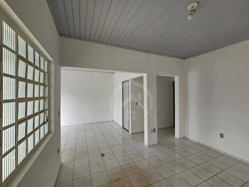 Foto 4 de Casa com 1 quarto à venda e para alugar, 190m2 em Centro, Atibaia - SP