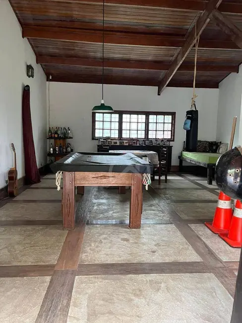 Casa com 4 quartos para alugar, 720m2 em Jardim do Lago, Atibaia - SP - imagem 9 Foto 9 de Casa com 4 quartos para alugar, 720m2 em Jardim do Lago, Atibaia - SP