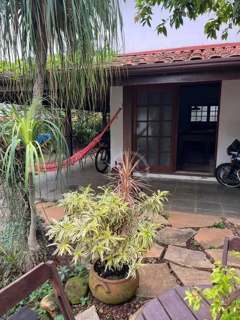 Casa com 4 quartos para alugar, 720m2 em Jardim do Lago, Atibaia - SP - imagem 8 Foto 8 de Casa com 4 quartos para alugar, 720m2 em Jardim do Lago, Atibaia - SP