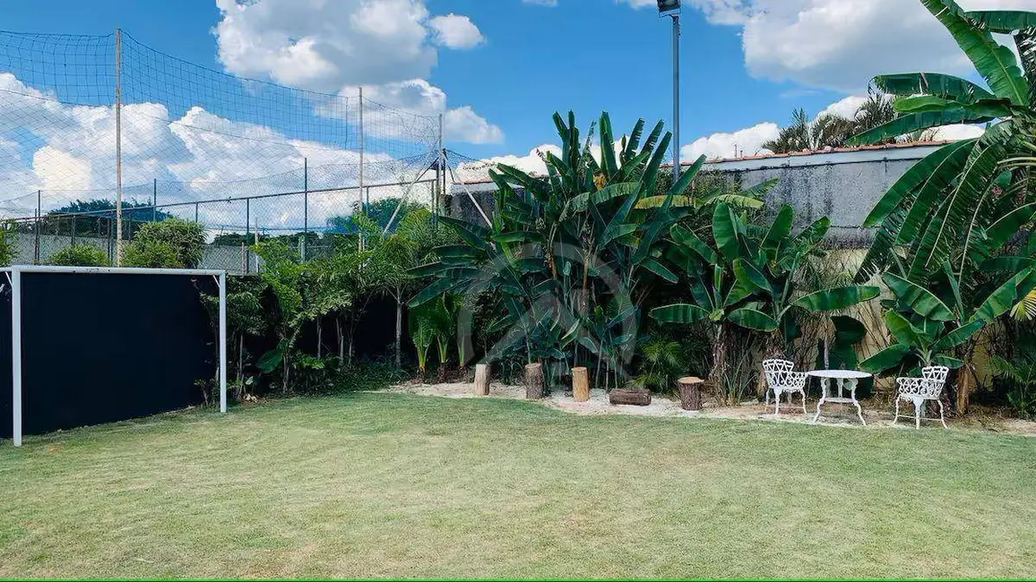 Foto 8 de Casa com 6 quartos à venda e para alugar, 1540m2 em Atibaia - SP