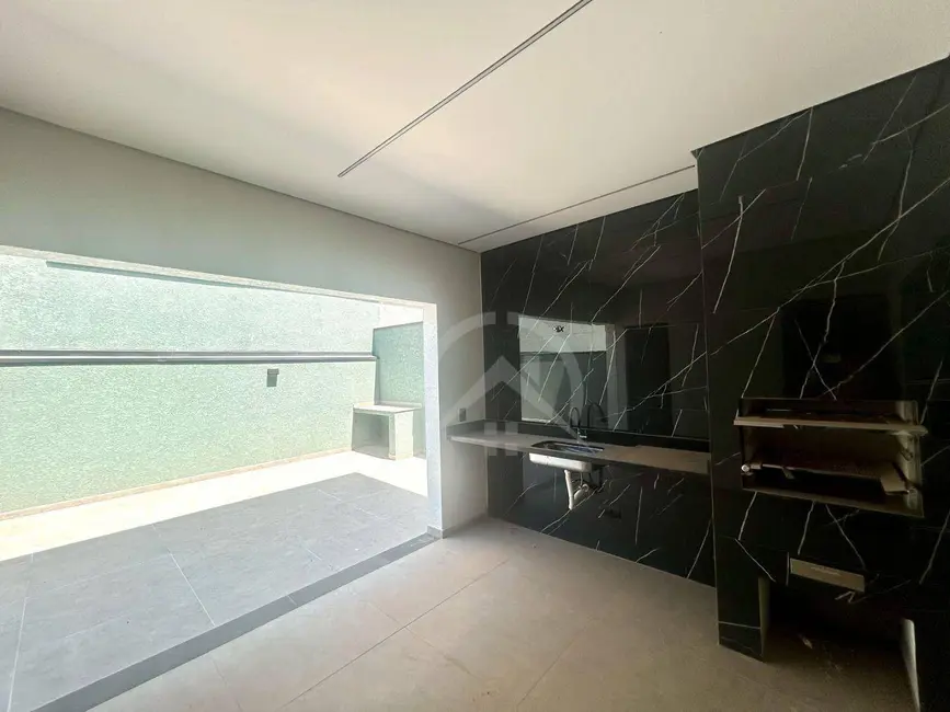 Foto 9 de Sobrado com 3 quartos à venda, 225m2 em Nova Gardênia, Atibaia - SP