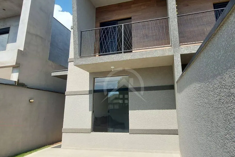 Foto 3 de Sobrado com 3 quartos à venda, 180m2 em Nova Gardênia, Atibaia - SP