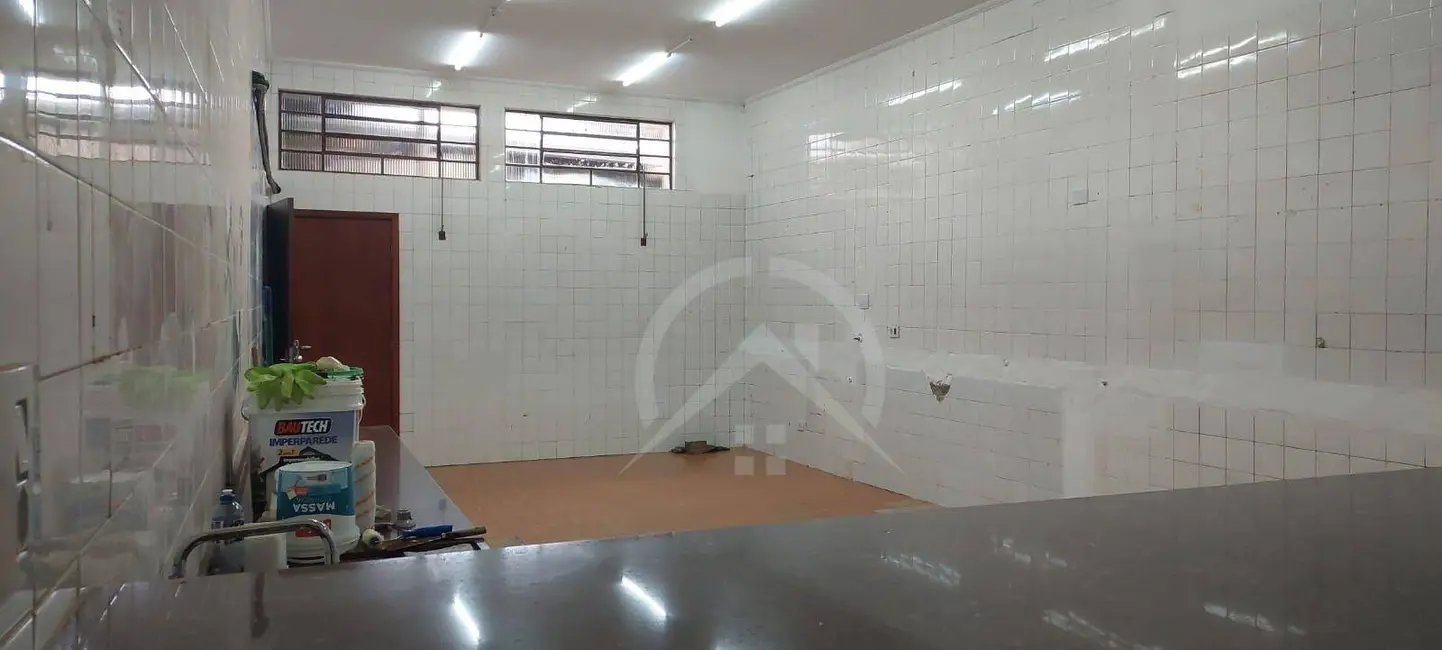 Sala Comercial para alugar, 272m2 em Centro, Atibaia - SP - imagem 6 Foto 6 de Sala Comercial para alugar, 272m2 em Centro, Atibaia - SP