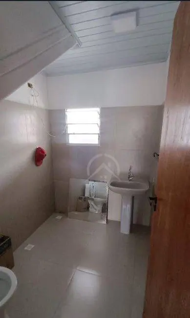 Foto 3 de Casa com 2 quartos para alugar, 80m2 em Centro, Atibaia - SP