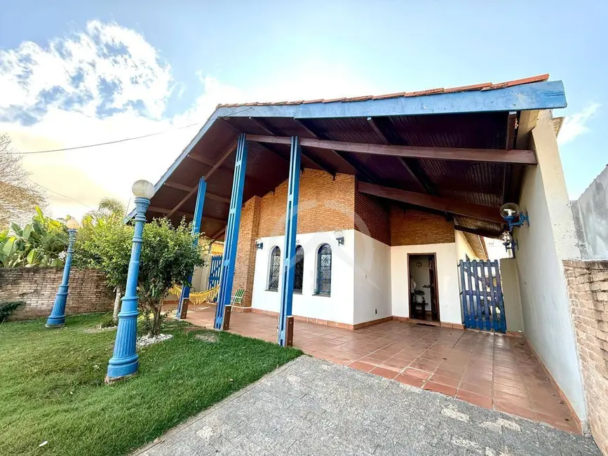 Foto 1 de Casa com 3 quartos à venda, 429m2 em Atibaia - SP