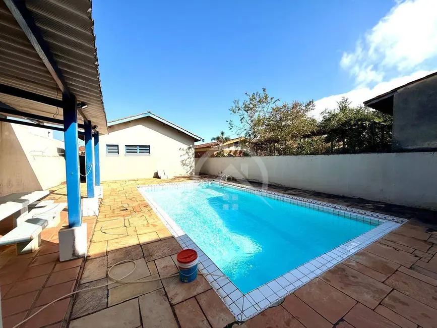 Foto 6 de Casa com 3 quartos à venda, 429m2 em Atibaia - SP