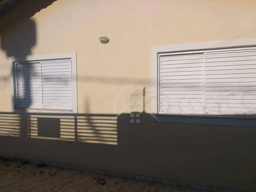 Casa com 3 quartos à venda, 140m2 em Jardim das Palmeiras, Atibaia - SP - imagem 2 Foto 2 de Casa com 3 quartos à venda, 140m2 em Jardim das Palmeiras, Atibaia - SP