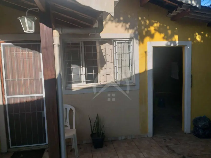 Casa com 3 quartos à venda, 140m2 em Jardim das Palmeiras, Atibaia - SP - imagem 4 Foto 4 de Casa com 3 quartos à venda, 140m2 em Jardim das Palmeiras, Atibaia - SP