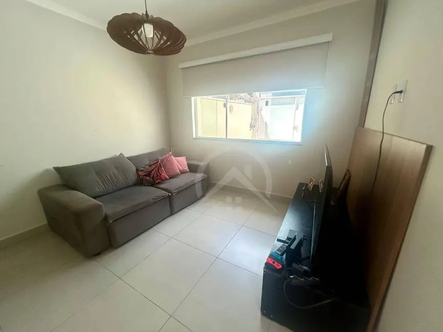 Foto 4 de Casa com 3 quartos à venda, 150m2 em Jardim Alvinópolis, Atibaia - SP