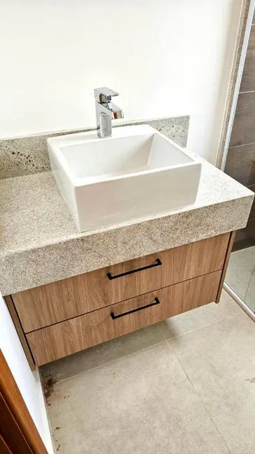 Sobrado com 3 quartos para alugar, 150m2 em Nova Gardênia, Atibaia - SP - imagem 9 Foto 9 de Sobrado com 3 quartos para alugar, 150m2 em Nova Gardênia, Atibaia - SP