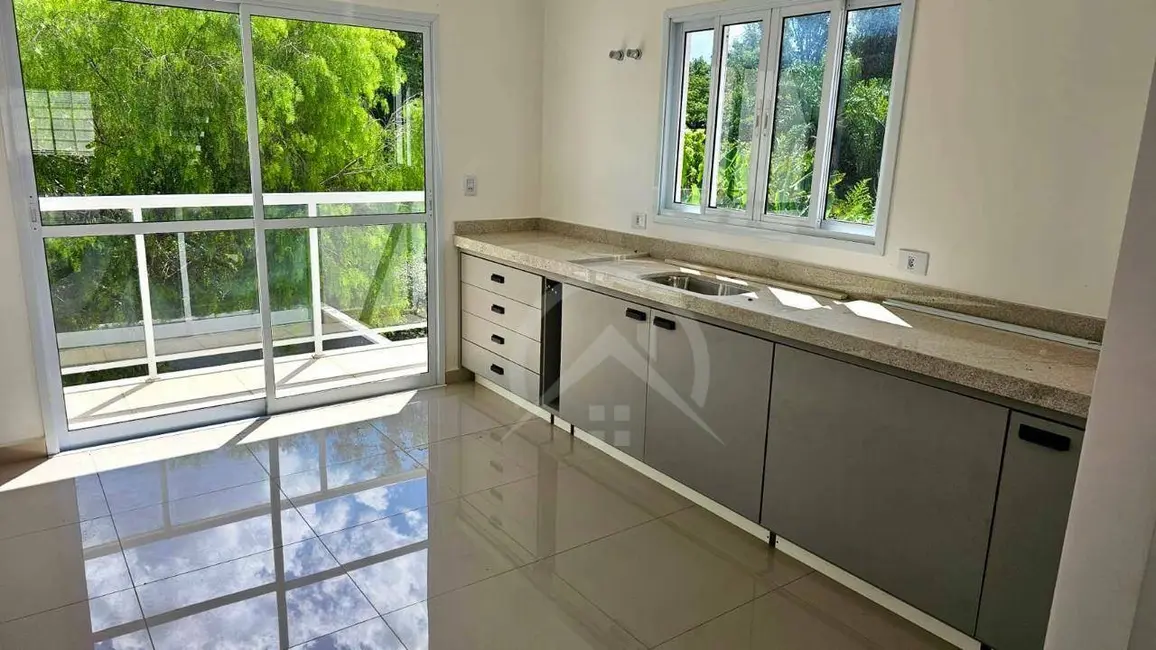 Foto 1 de Sobrado com 3 quartos para alugar, 150m2 em Nova Gardênia, Atibaia, SP