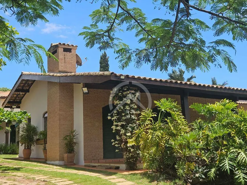 Foto 2 de Casa com 5 quartos à venda, 1000m2 em Vila Petrópolis, Atibaia - SP