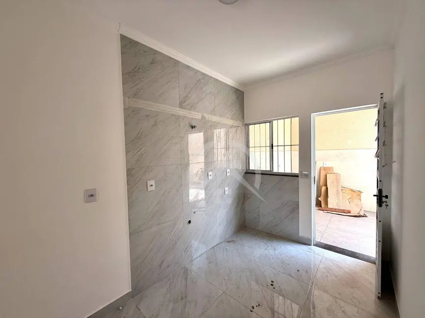 Casa com 2 quartos para alugar, 162m2 em Centro, Atibaia - SP - imagem 2 Foto 2 de Casa com 2 quartos para alugar, 162m2 em Centro, Atibaia - SP