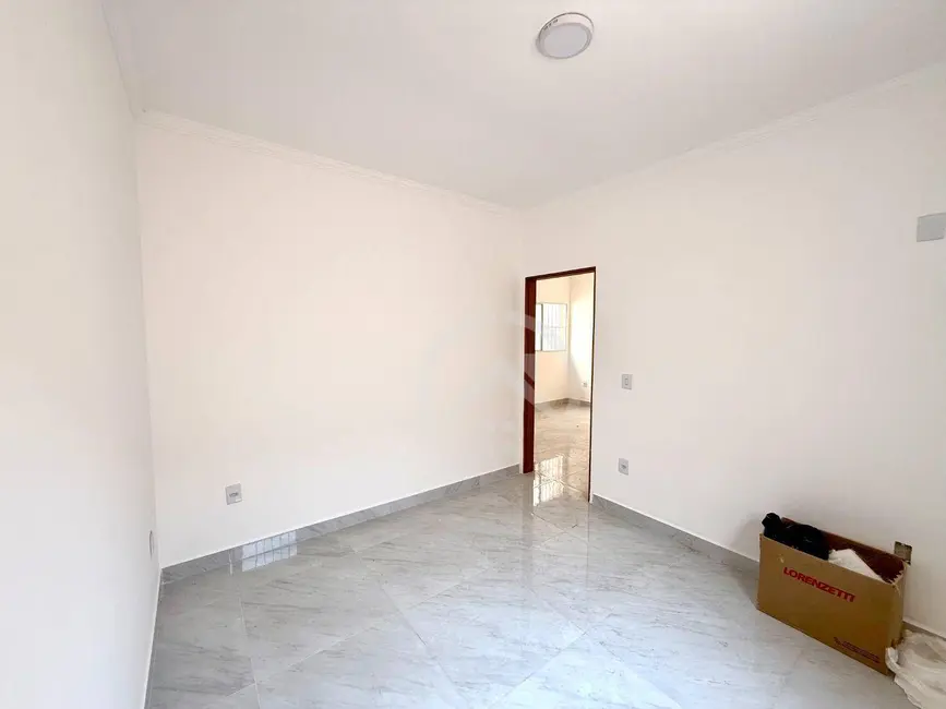 Casa com 2 quartos para alugar, 162m2 em Centro, Atibaia - SP - imagem 5 Foto 5 de Casa com 2 quartos para alugar, 162m2 em Centro, Atibaia - SP