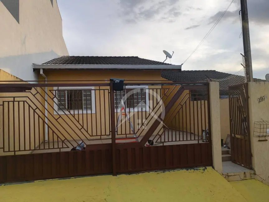 Foto 1 de Casa com 2 quartos à venda, 176m2 em Atibaia - SP