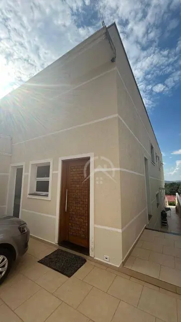 Foto 1 de Casa com 3 quartos à venda, 240m2 em Jardim dos Pinheiros, Atibaia - SP