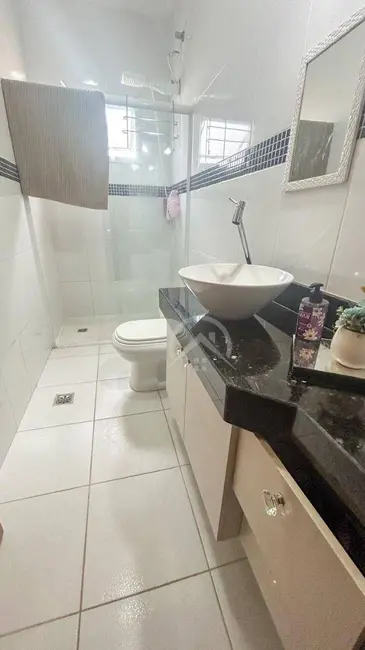 Foto 9 de Casa com 3 quartos à venda, 240m2 em Jardim dos Pinheiros, Atibaia - SP