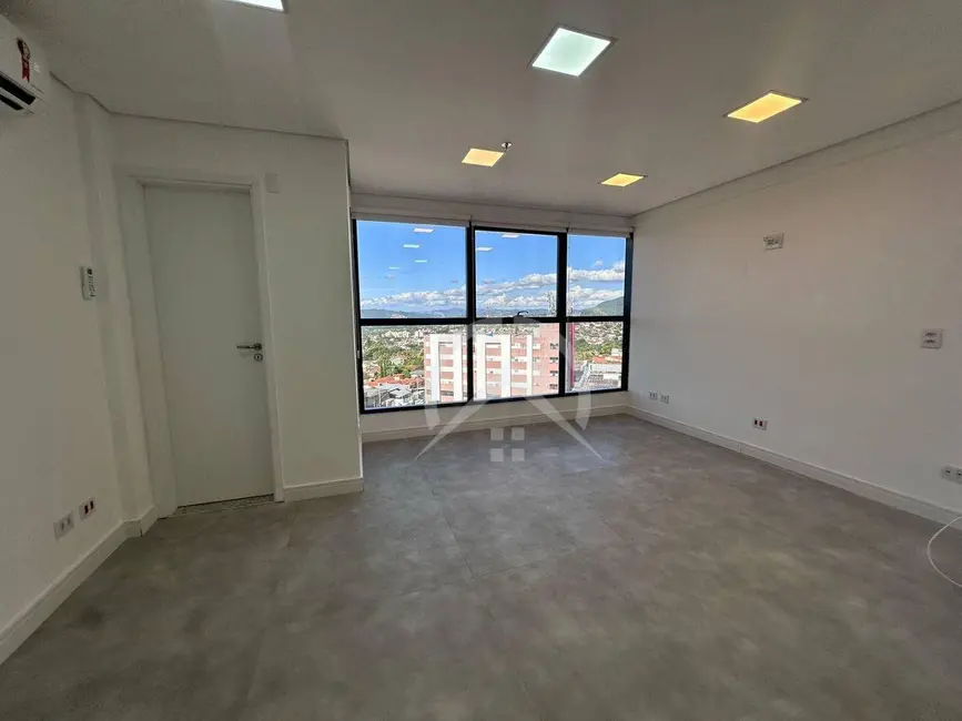 Foto 5 de Sala Comercial à venda, 31m2 em Vila Santista, Atibaia - SP