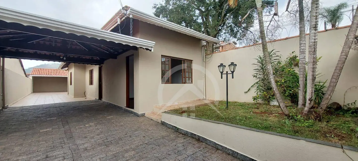 Foto 1 de Casa com 2 quartos à venda, 250m2 em Jardim Jaraguá, Atibaia - SP