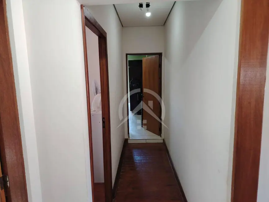 Foto 4 de Casa com 4 quartos à venda, 424m2 em Retiro das Fontes, Atibaia - SP