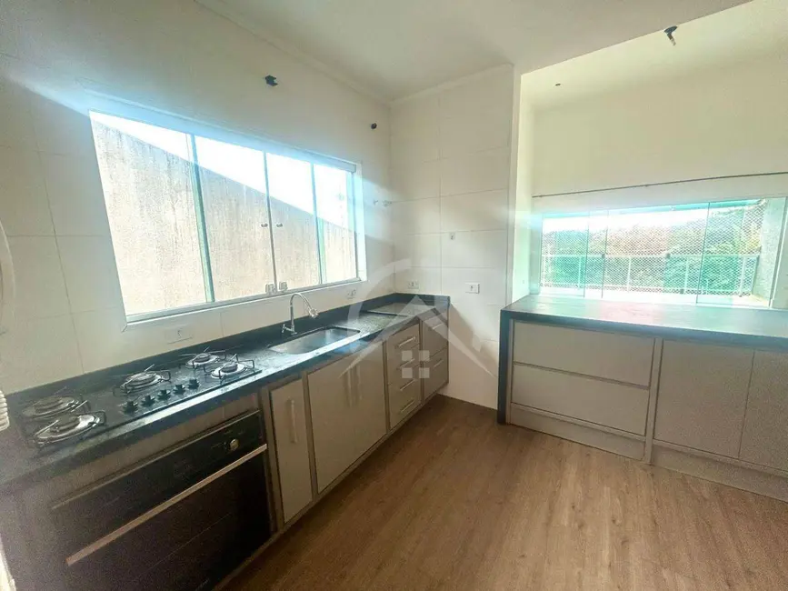 Sobrado com 3 quartos à venda, 250m2 em Jardim Paulista, Atibaia - SP - imagem 6 Foto 6 de Sobrado com 3 quartos à venda, 250m2 em Jardim Paulista, Atibaia - SP