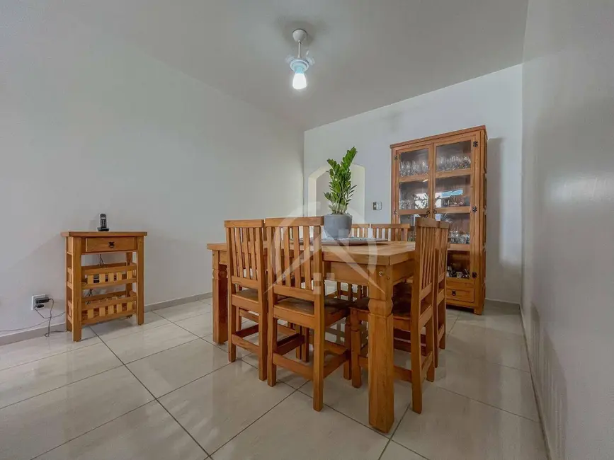 Casa com 4 quartos à venda, 418m2 em Vila Rica, Atibaia - SP - imagem 8 Foto 8 de Casa com 4 quartos à venda, 418m2 em Vila Rica, Atibaia - SP