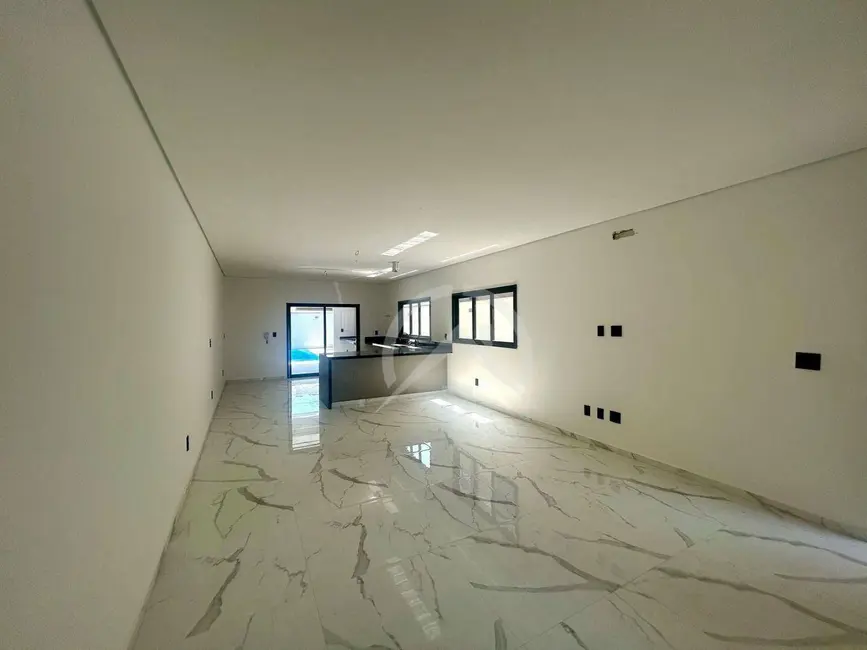Foto 7 de Sobrado com 3 quartos à venda, 210m2 em Vila Petrópolis, Atibaia - SP