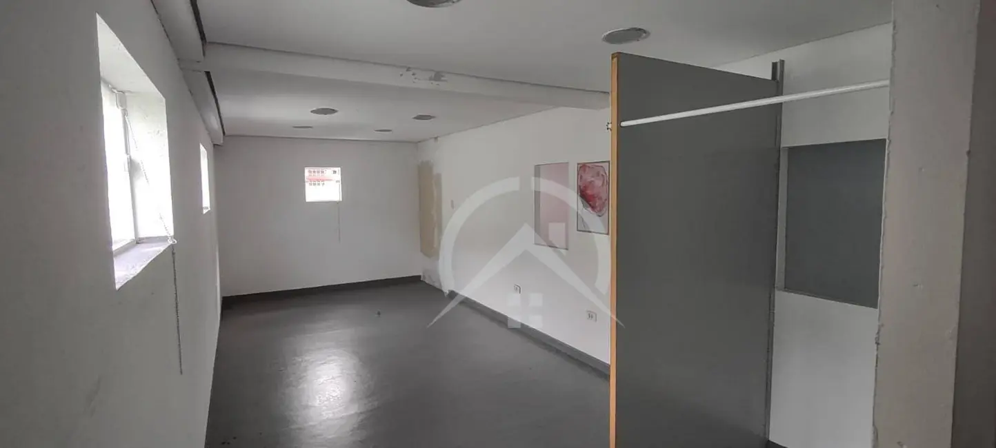 Foto 3 de Armazém / Galpão para alugar, 200m2 em Recreio Estoril, Atibaia - SP