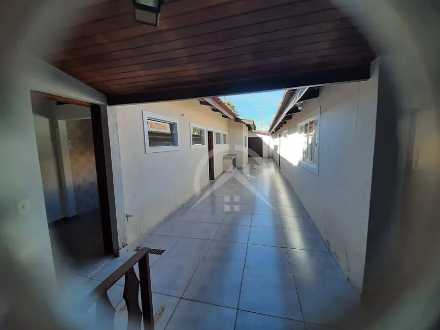 Casa com 3 quartos para alugar, 670m2 em Vila Santista, Atibaia - SP - imagem 7 Foto 7 de Casa com 3 quartos para alugar, 670m2 em Vila Santista, Atibaia - SP