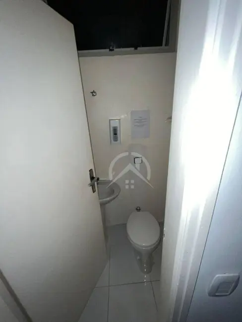 Sala Comercial para alugar, 65m2 em Centro, Atibaia - SP - imagem 7 Foto 7 de Sala Comercial para alugar, 65m2 em Centro, Atibaia - SP