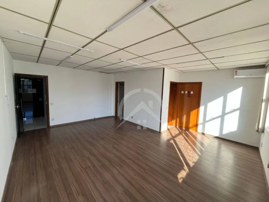 Foto 2 de Sala Comercial para alugar, 45m2 em Centro, Atibaia - SP
