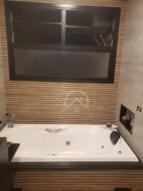 Casa com 5 quartos à venda, 680m2 em Jardim Paulista, Atibaia - SP - imagem 6 Foto 6 de Casa com 5 quartos à venda, 680m2 em Jardim Paulista, Atibaia - SP