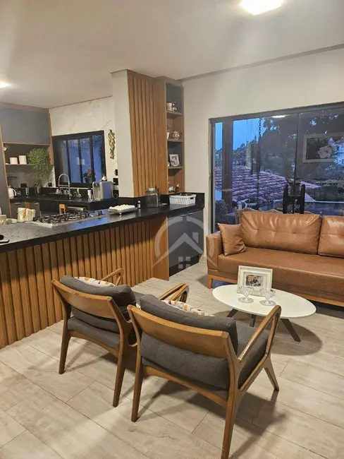 Casa com 5 quartos à venda, 680m2 em Jardim Paulista, Atibaia - SP - imagem 9 Foto 9 de Casa com 5 quartos à venda, 680m2 em Jardim Paulista, Atibaia - SP