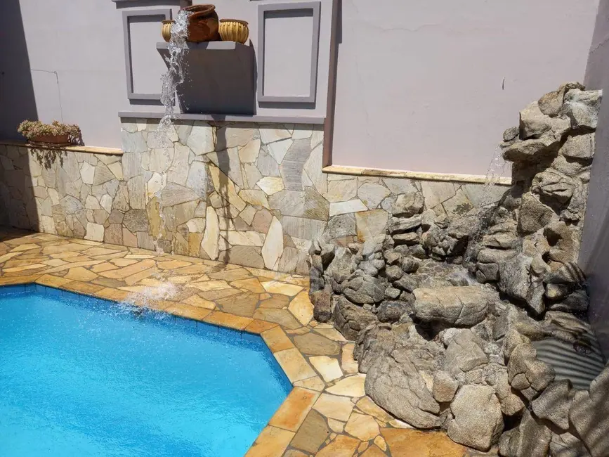 Foto 1 de Casa com 3 quartos à venda, 427m2 em Jardim Itaperi, Atibaia - SP