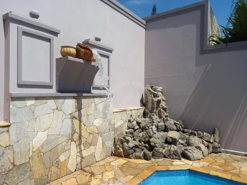 Foto 2 de Casa com 3 quartos à venda, 427m2 em Jardim Itaperi, Atibaia - SP