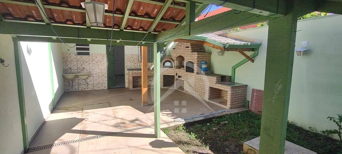 Foto 9 de Casa com 2 quartos para alugar, 190m2 em Centro, Atibaia - SP